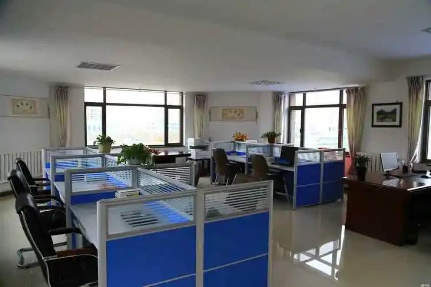 免费看球赛的app 客户端下载页面手机端展示